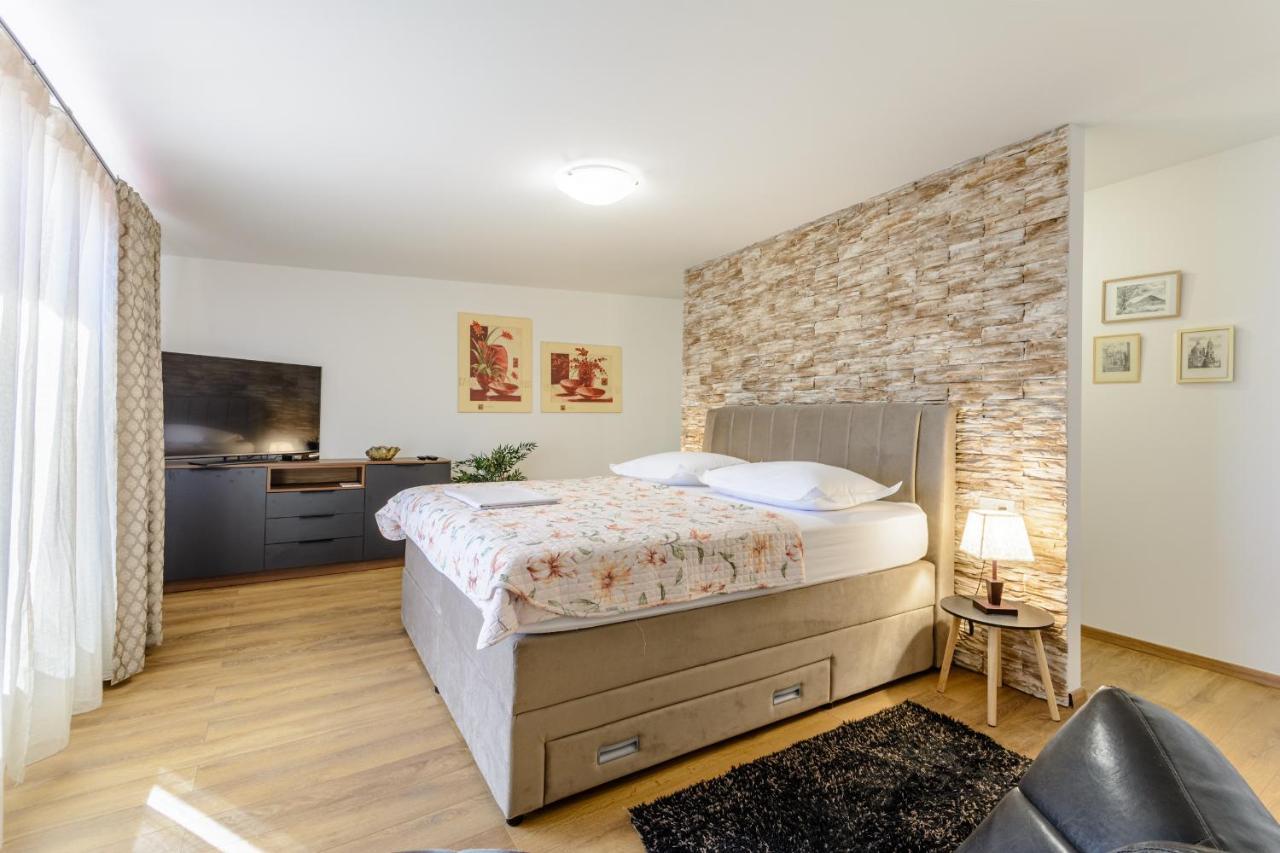 Villa Secluded Paradise Omis Exterior photo