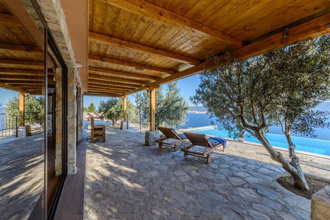 Villa Secluded Paradise Omis Exterior photo